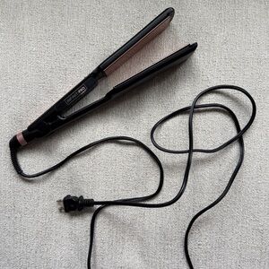 New InfinitiPro by Conair hair straightener